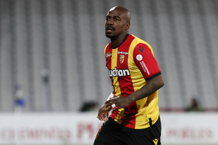 爱游戏网页版-关于朗斯主场被尼斯逼平，保持主场不败纪录的信息