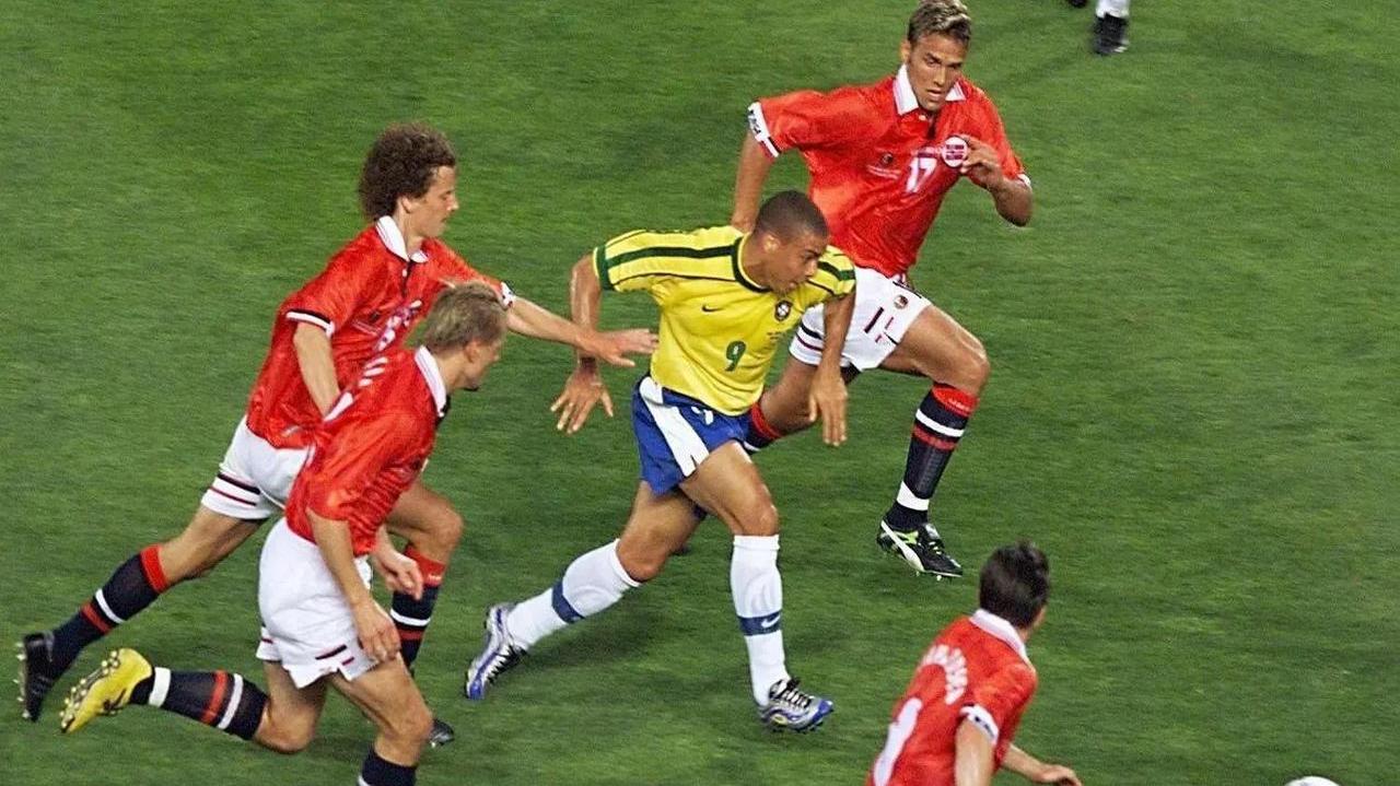 挪威女足门将神勇扑救,帮助球队保持不败!的简单介绍 挪威女足门将神勇扑救,帮助球队保持不败!的简单介绍