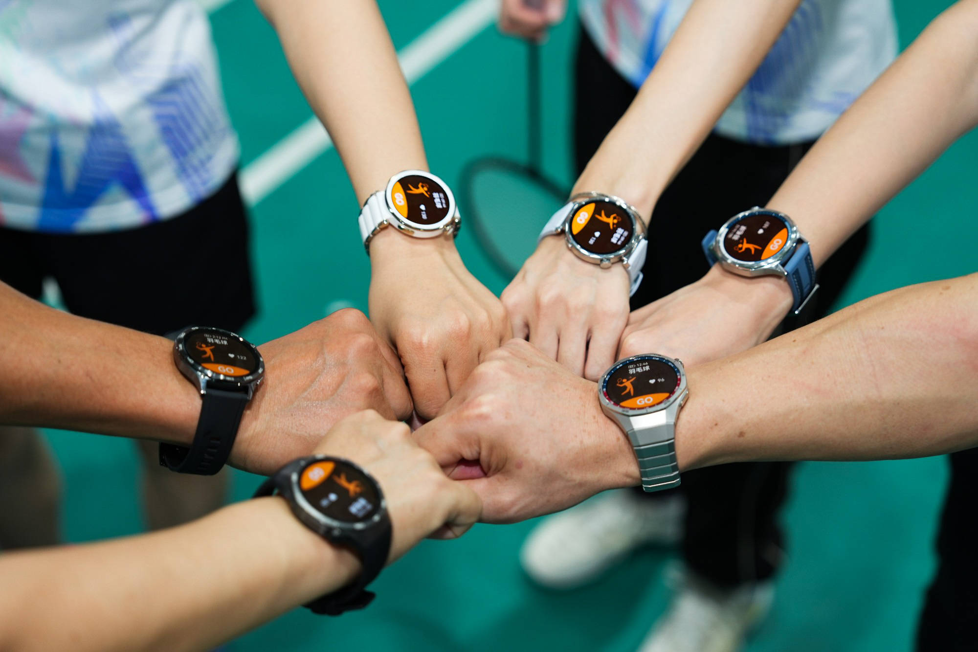 爱游戏登录-包含对决进行时，现场加油声助威不断，全情投入的词条