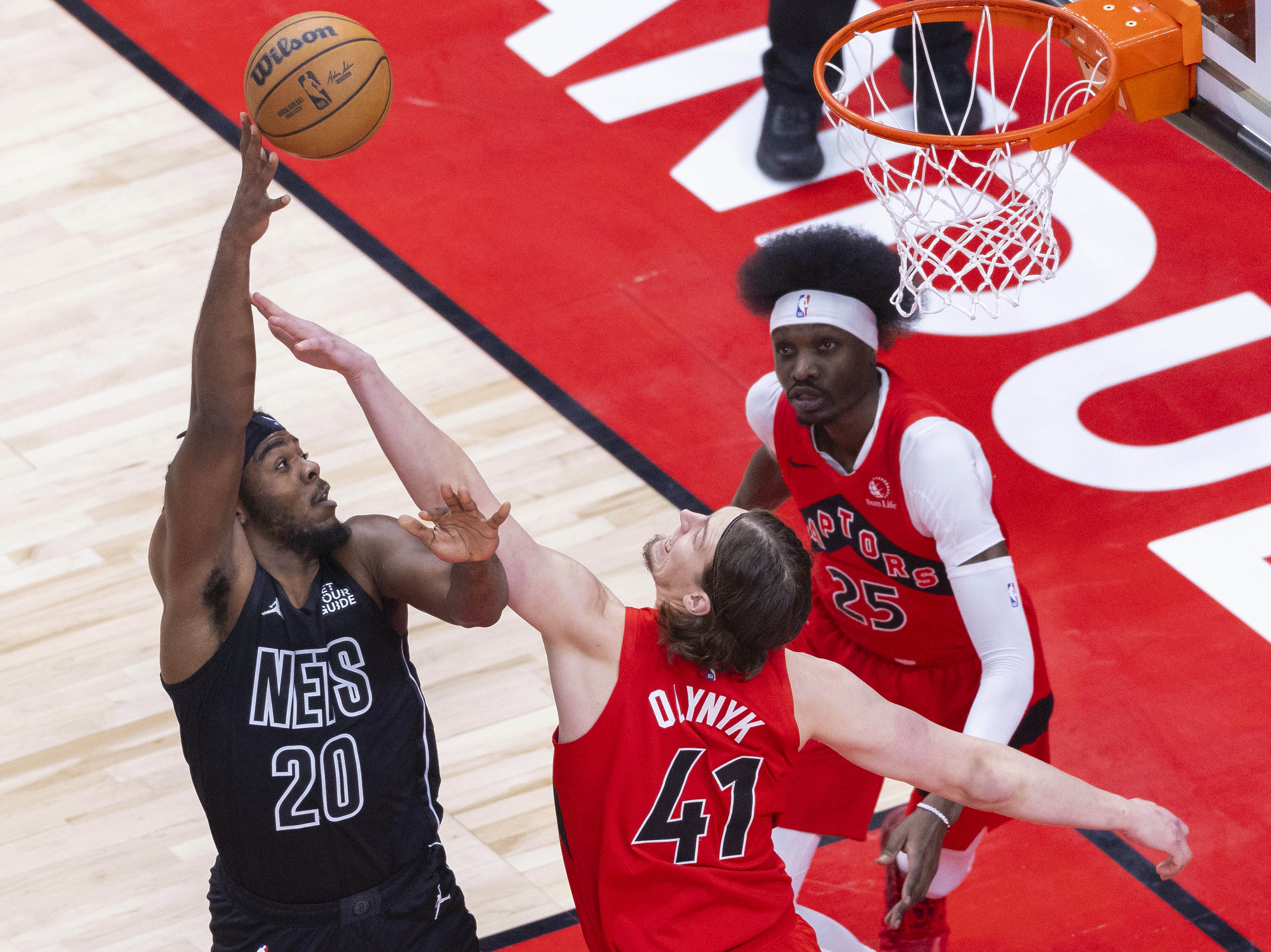 猛龙擒下火箭，客场取得五连胜