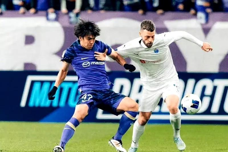 广岛球队在国际比赛中表现出色 广岛球队在国际比赛中表现出色