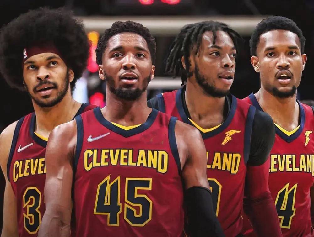 关于热火重返胜局，打破西部强队统治格局的信息