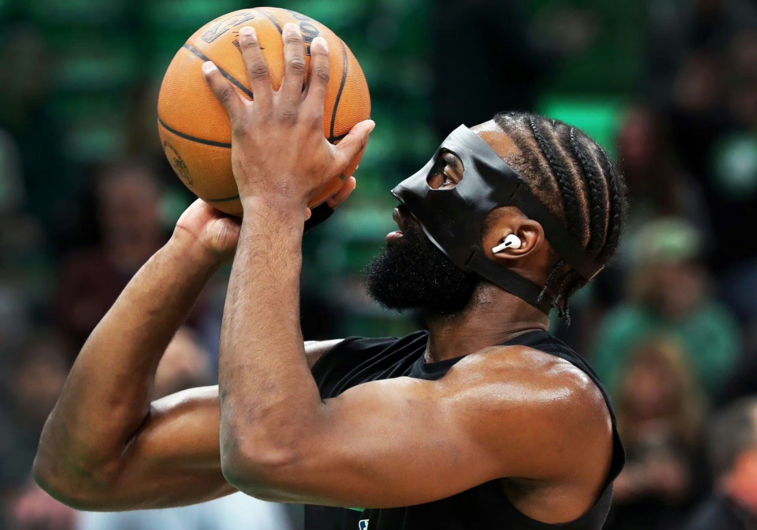 爱游戏-关于根特队在比赛中奋力一搏，最终战胜对手的信息