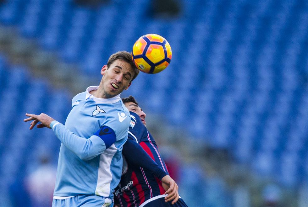 克罗托内客场胜利，意甲榜首位置稳固的简单介绍