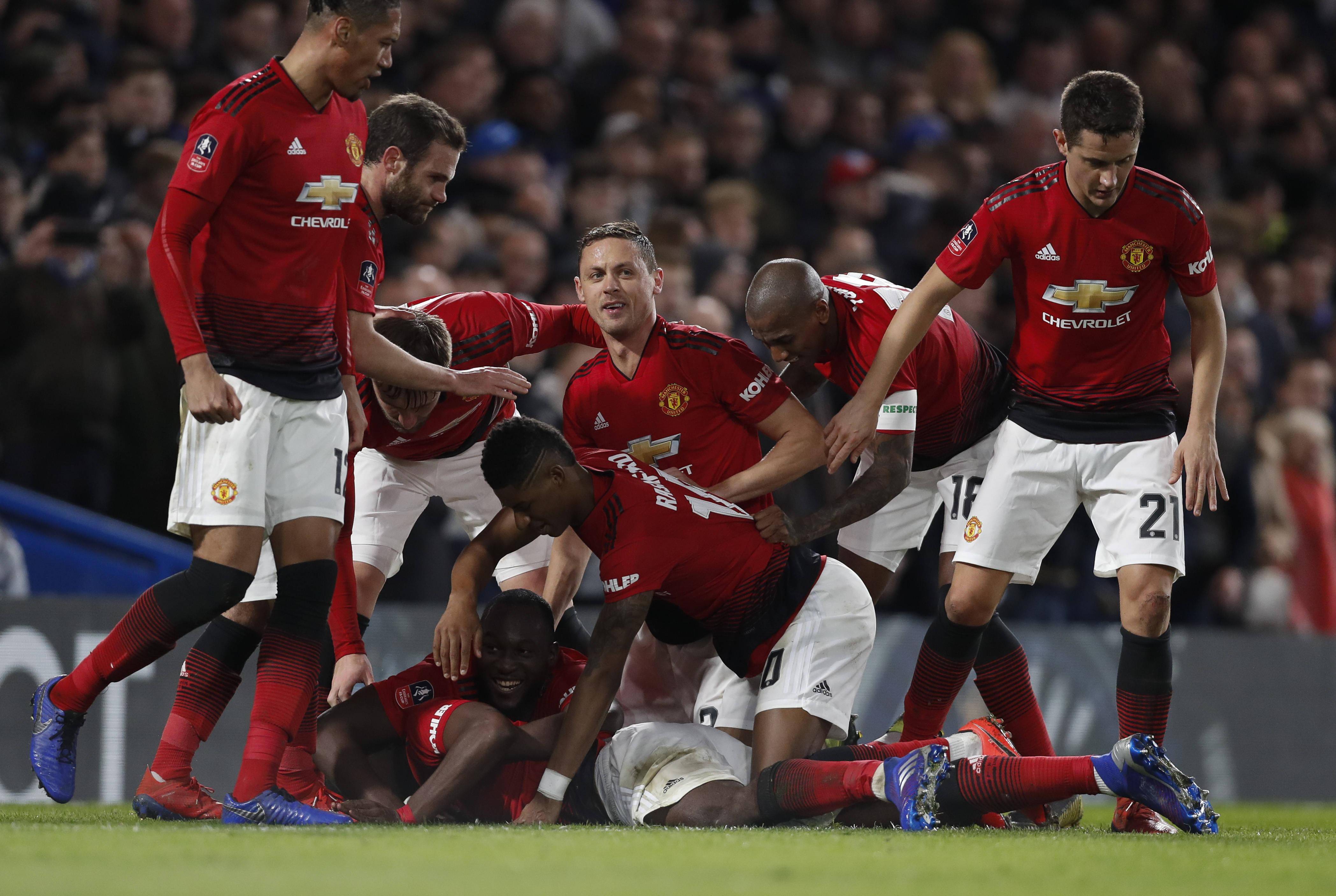 曼联大胜对手,主场取得惊人胜利 曼联大胜对手,主场取得惊人胜利