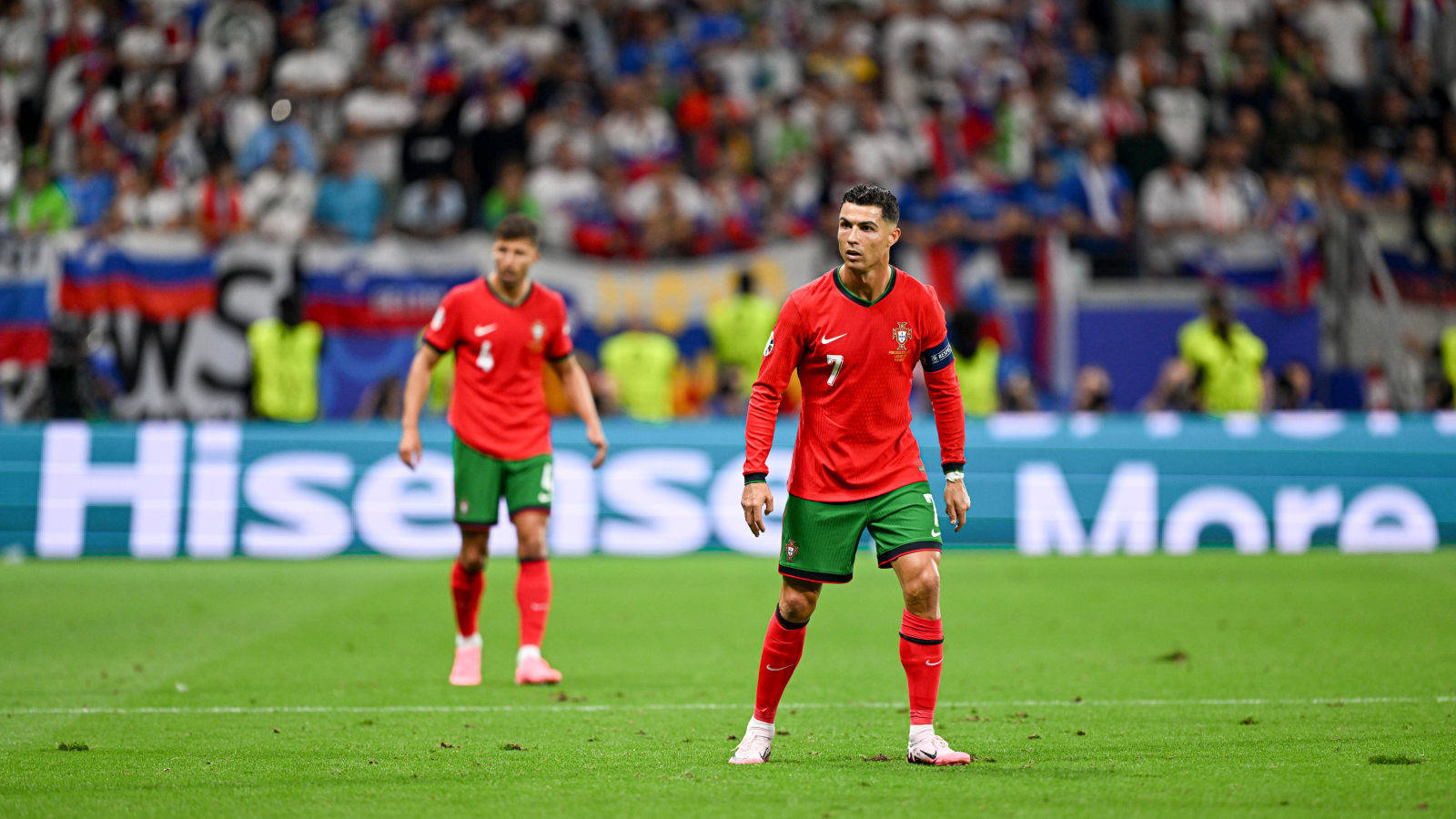 葡萄牙惊险绝平,保住晋级希望的简单介绍 葡萄牙惊险绝平,保住晋级希望的简单介绍