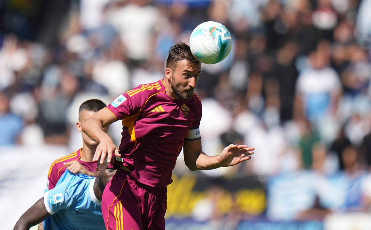 包含罗马球队客场取胜,逼近前四名的词条 包含罗马球队客场取胜,逼近前四名的词条