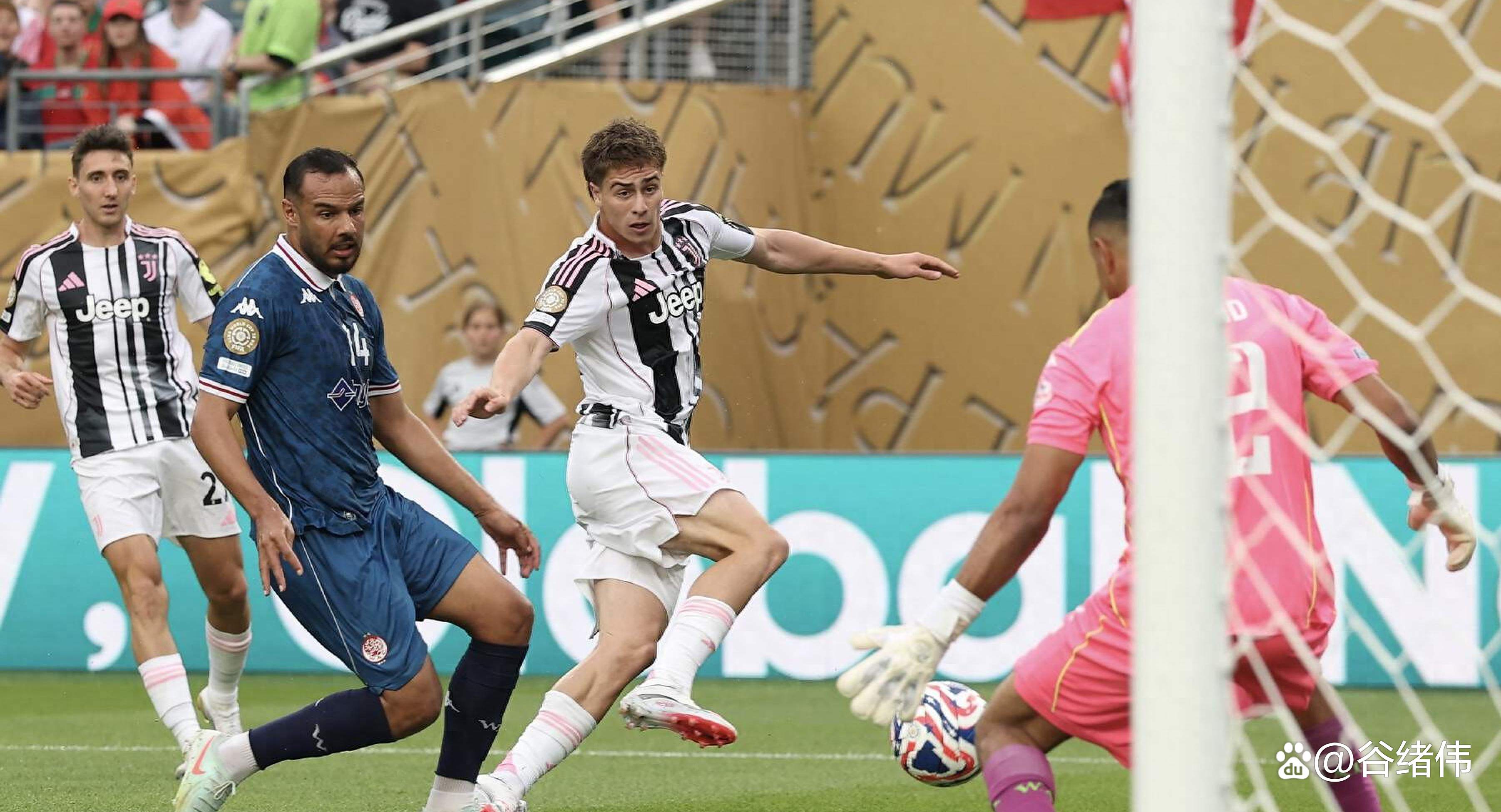 尤文图斯队逆转胜利，精彩比赛收官