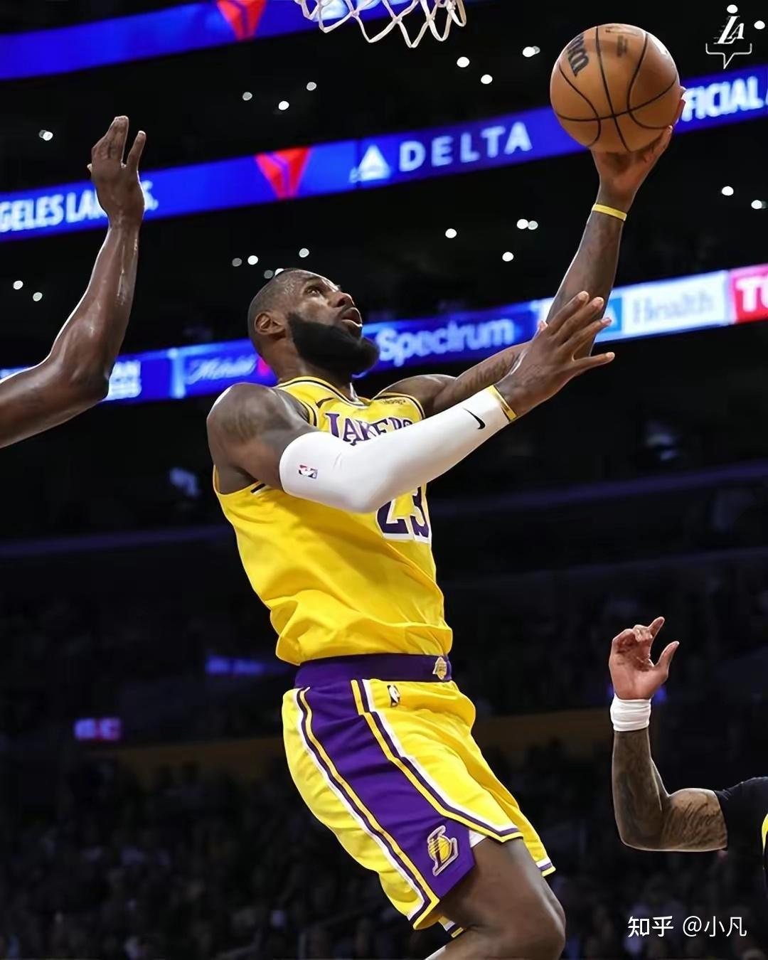 包含勇士击败湖人赢得关键胜利的词条 包含勇士击败湖人赢得关键胜利的词条