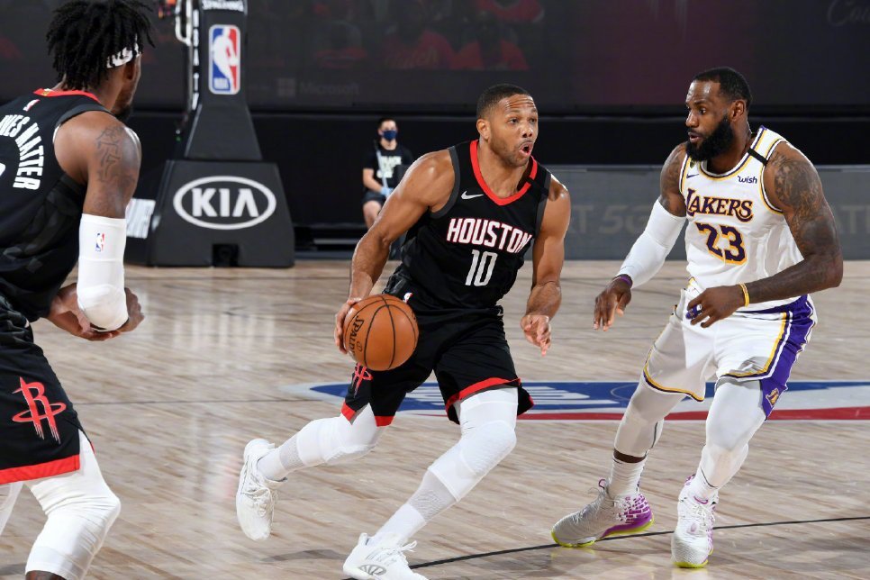 亚眠球员红牌遭罚,下轮比赛将缺席的简单介绍 亚眠球员红牌遭罚,下轮比赛将缺席的简单介绍