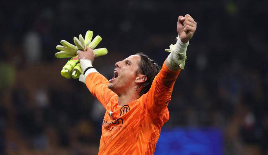 传奇球星在欧预赛比赛中展现出非凡技艺 传奇球星在欧预赛比赛中展现出非凡技艺